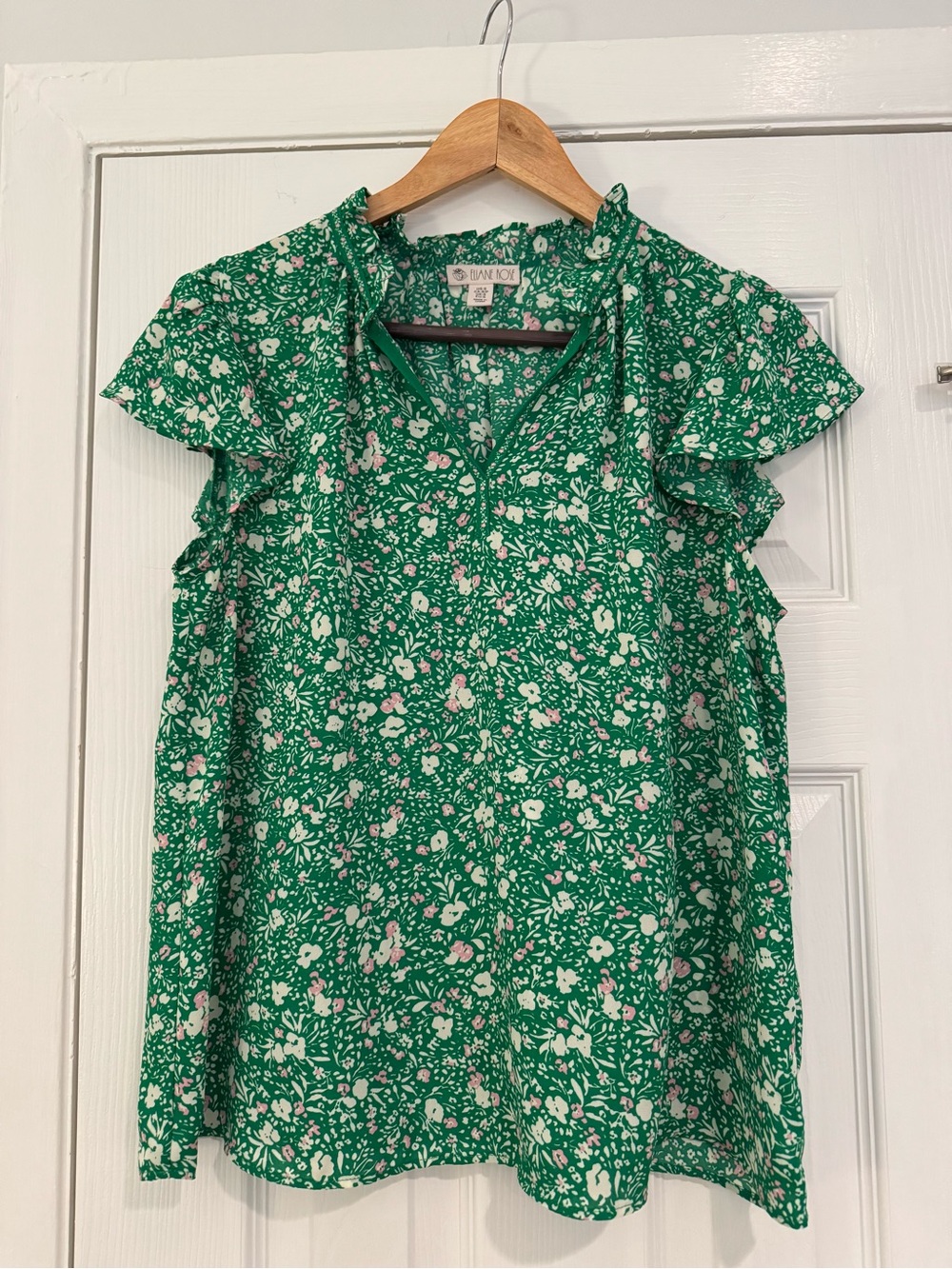 Green Floral Ruffle Sleeve Blouse